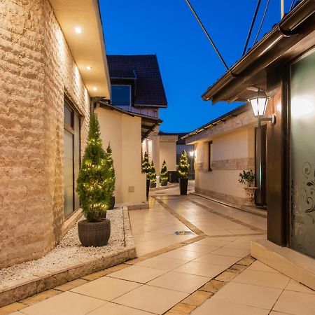 H & V Residence - Split Level Apartment Арад Экстерьер фото